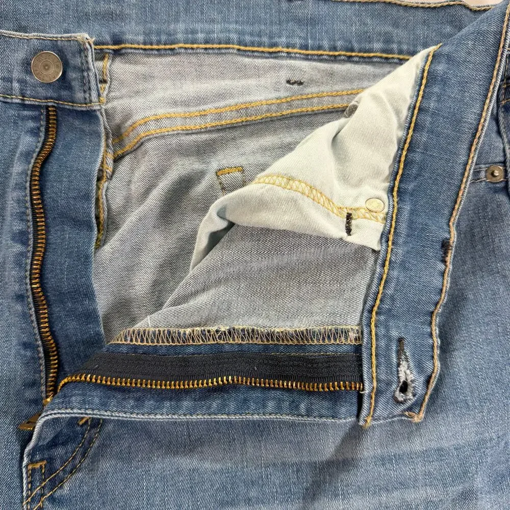 Levi's 505 Regular Fit Jeans Mens 40x30 Light Wash Straight Leg Denim